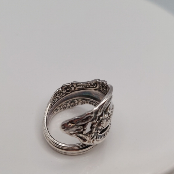 Vintage Spoon Ring Rosebud pattern sz 4.5 adjustable. - Picture 5 of 11